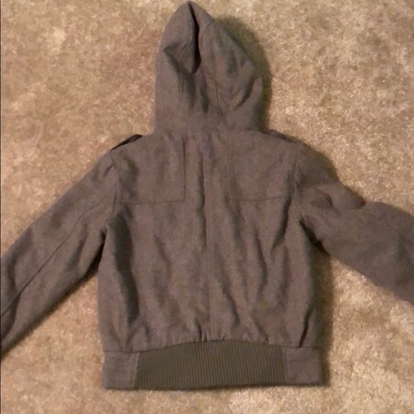 Jacket - Picture 3 of 4